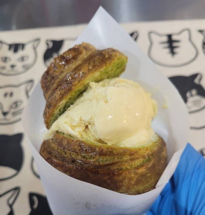 9683 - (送料込み)11個入り クロワッサン フルカスタムセット | パン