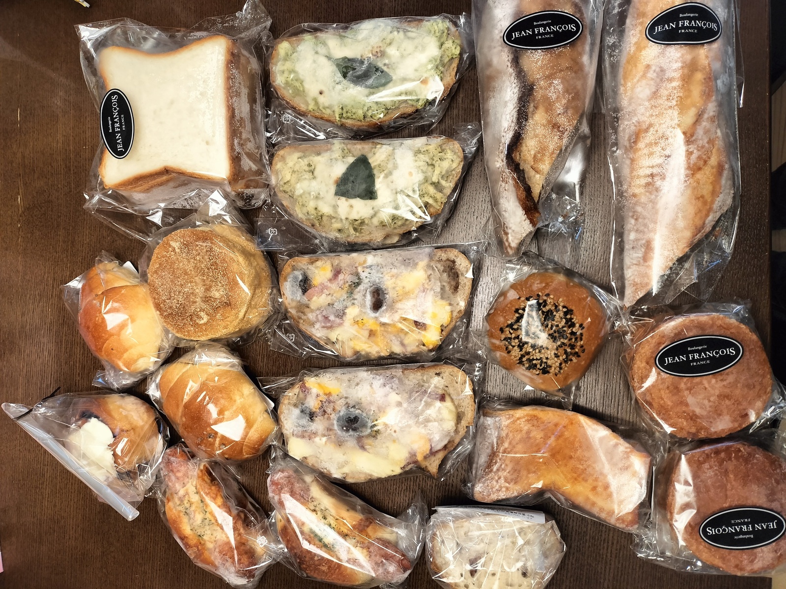 ジャン・フランソワ ペリエ千葉店 - ☆15万斤以上売れている