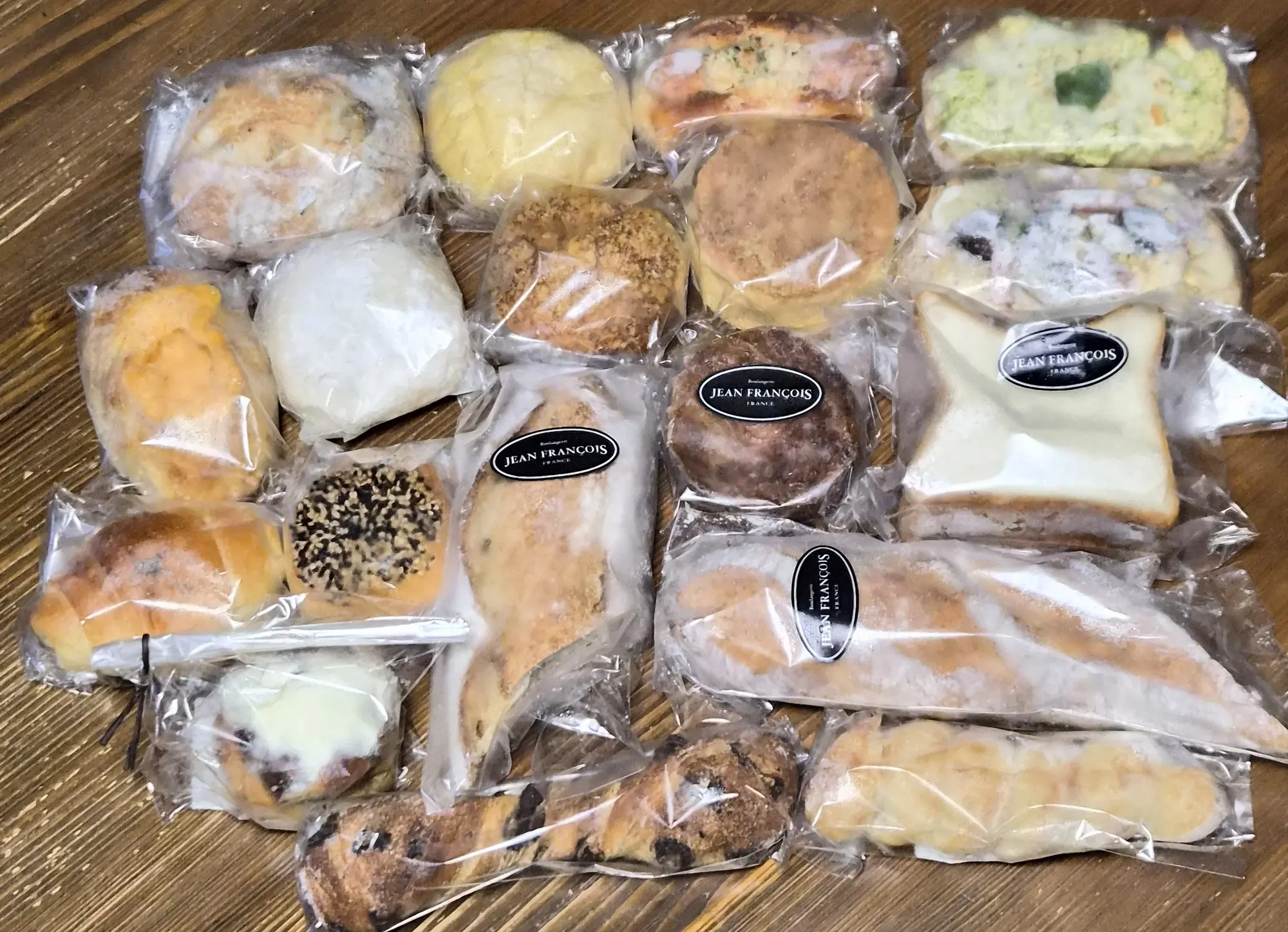 ジャン・フランソワ ペリエ千葉店 - ☆15万斤以上売れている食パン入り