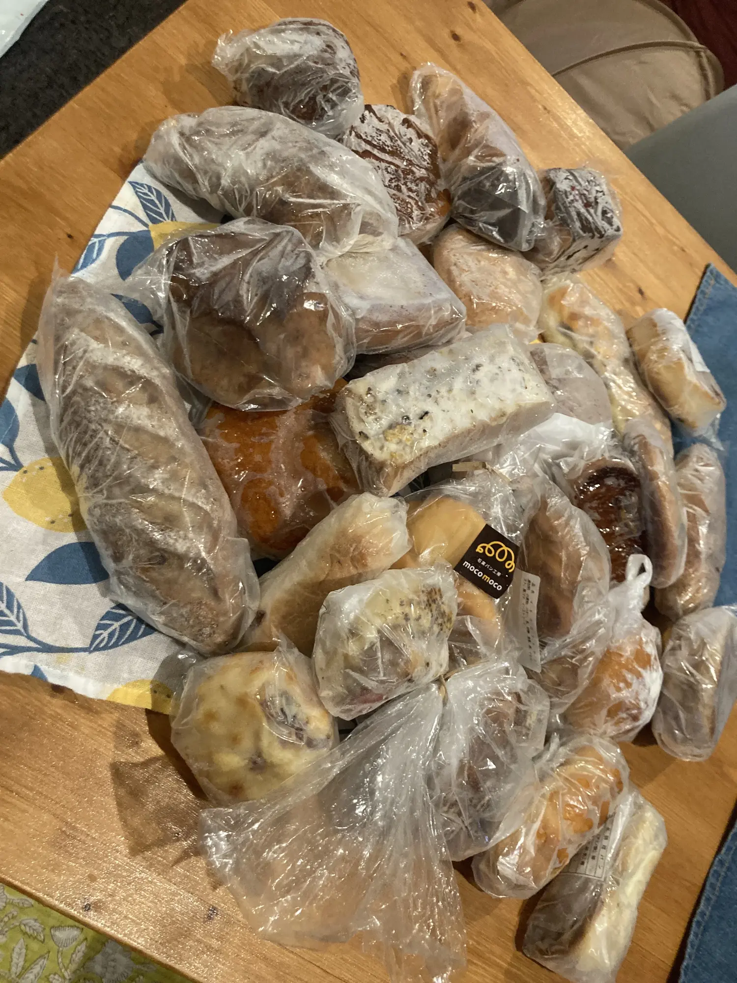 石窯パン工房 MOCOMOCO - スペイン石窯で焼く『モコモコのたっぷりパン