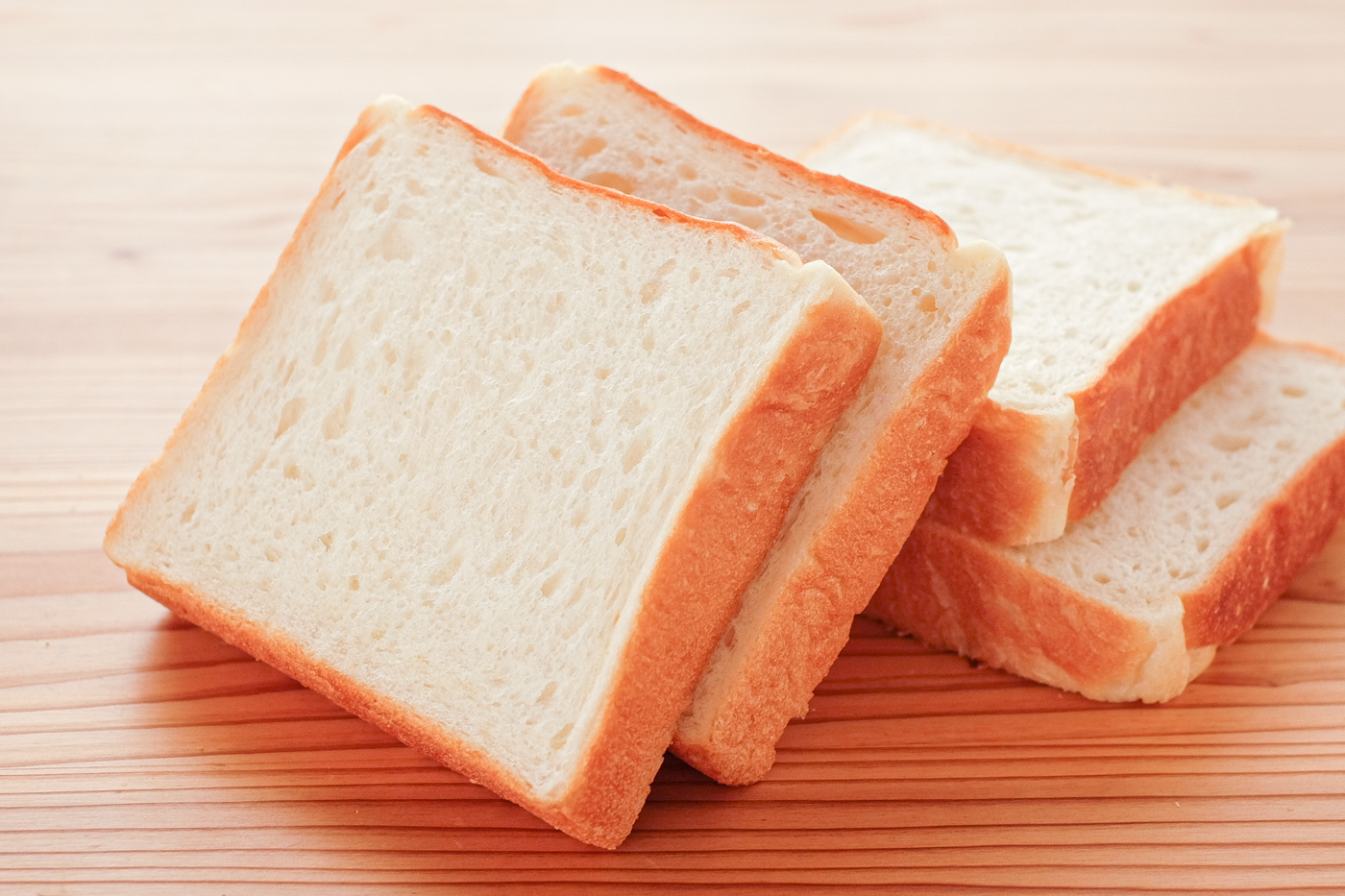 あのパン屋 - 【1番人気のあの食パン入り】水分量多めもちもちパンセット | パンのお取り寄せ・通販サイト「rebake（リベイク）」