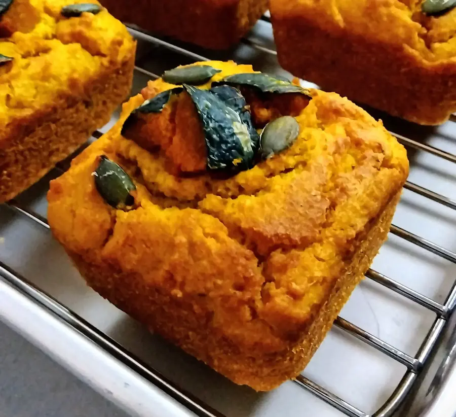 かぼちゃがたっぷり！米粉のかぼちゃケーキ