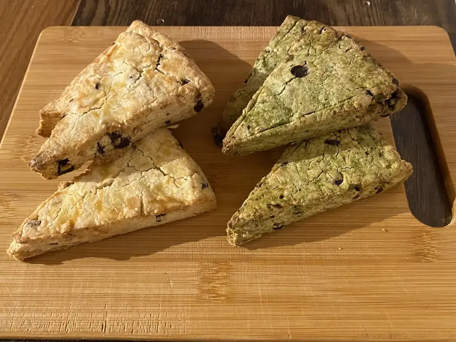 発酵バタースコーン
（商品例）