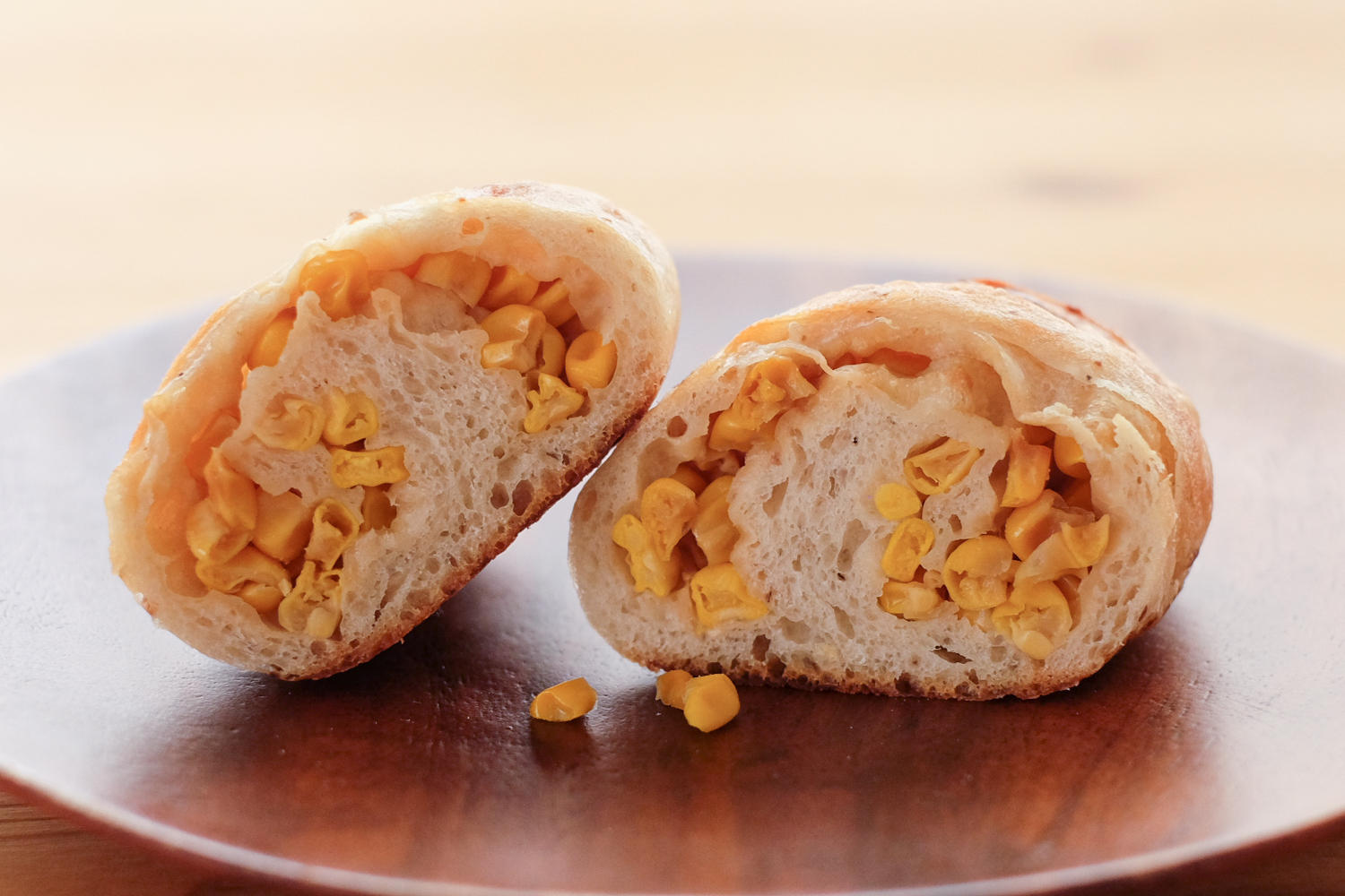 バフ工房 パン商品 白神の森乳酸菌入り食パン（3枚） | 株式会社工藤パン