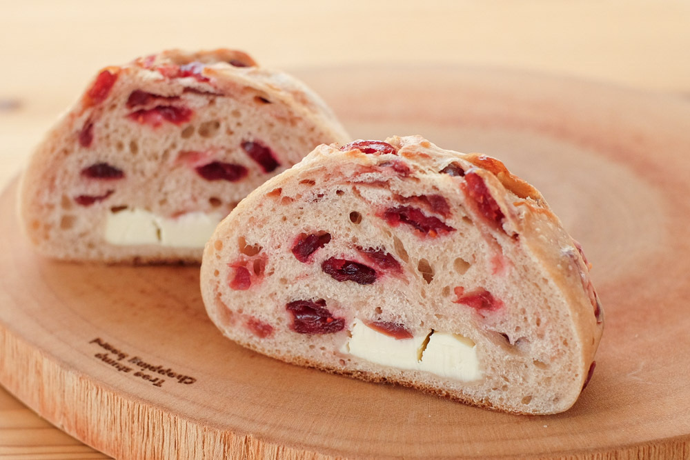 BakeryCafe CuiCui - 人気のキュイキュイパンは必ず入る！ブリオッシュ