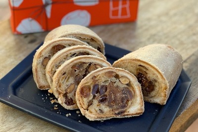 カルピス発酵バターを使用したnichinichiシュトーレン