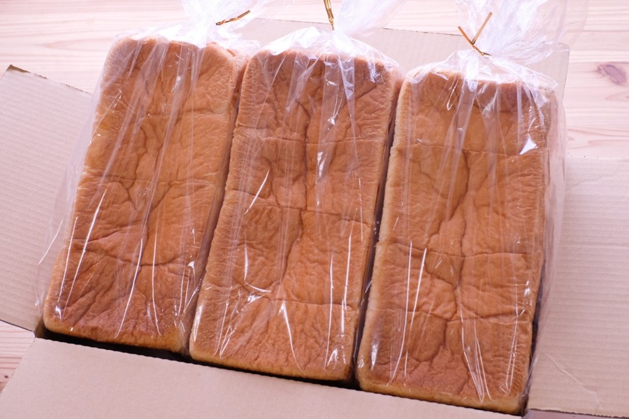 高級食パン専門店 花みつ 素材本来の美味しさ 花みつの食パンたっぷり3本セット パンのお取り寄せ 通販サイト Rebake リベイク