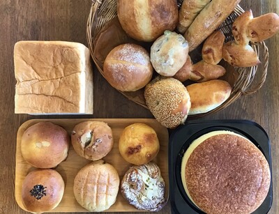 とろける♪生チーズケーキとパンセット