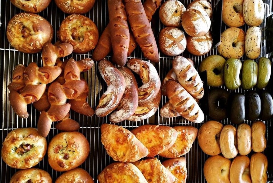 Boulangerie Faveur 80サイズ 箱いっぱい ワクワク お楽しみパンセット ファヴール 購入者のコメント パンのお取り寄せ 通販サイト Rebake リベイク