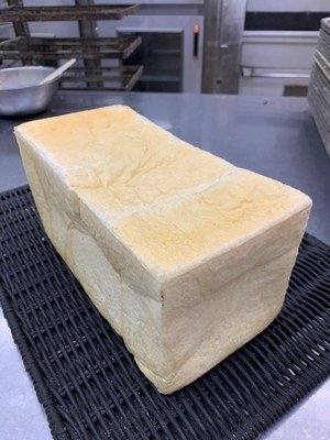 Gaku自慢の食パン1斤とおまかせパンのお楽しみセット