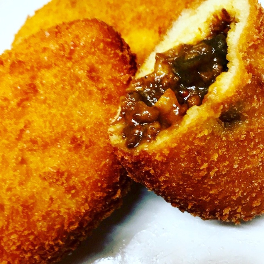 パン屋のグロワール - ぼっかけカレーパン6個セット | パンのお