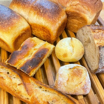 十字屋製ぱん所ほぼ食事パンセット
