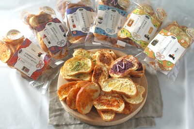 ひらかわやまのわキッチン（旧店名：特産cafeやまのわ）のパンセット