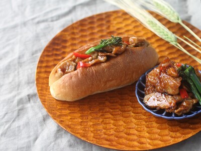 山口県各市のご当地コッペ　・チキンチキンごぼうコッペx2個　・岩国蓮根麵瓦そばコッペx2個　・萩夏みかんコッペx2個　セット　