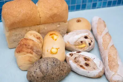 麦焼屋のパンセット