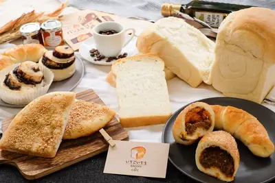 BAKERY&CAFE いちごいちえのパンセット