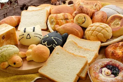 ベーカリー ねこの手のパンセット