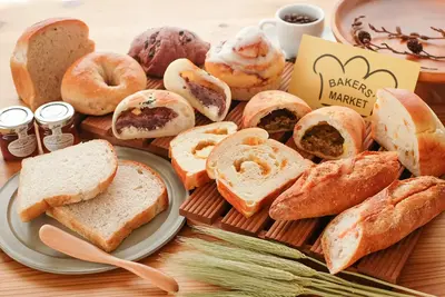 BAKERS'MARKETのパンセット