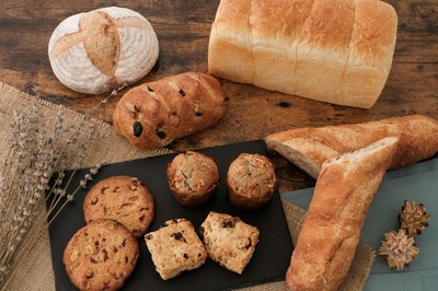 1110bakery　お食事パンとプラントベースの焼菓子セット