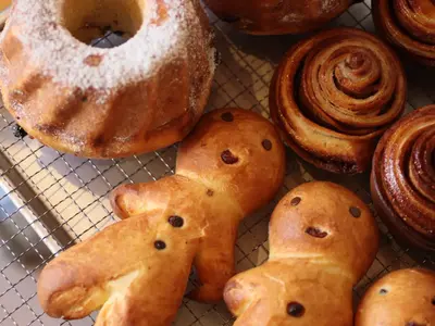 SHINTATE BAKE STOREのパンセット