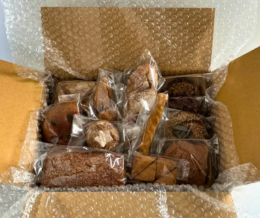 【全粒粉100%】国産有機小麦・ライ麦を自家製粉「パンと焼き菓子セット」の画像20