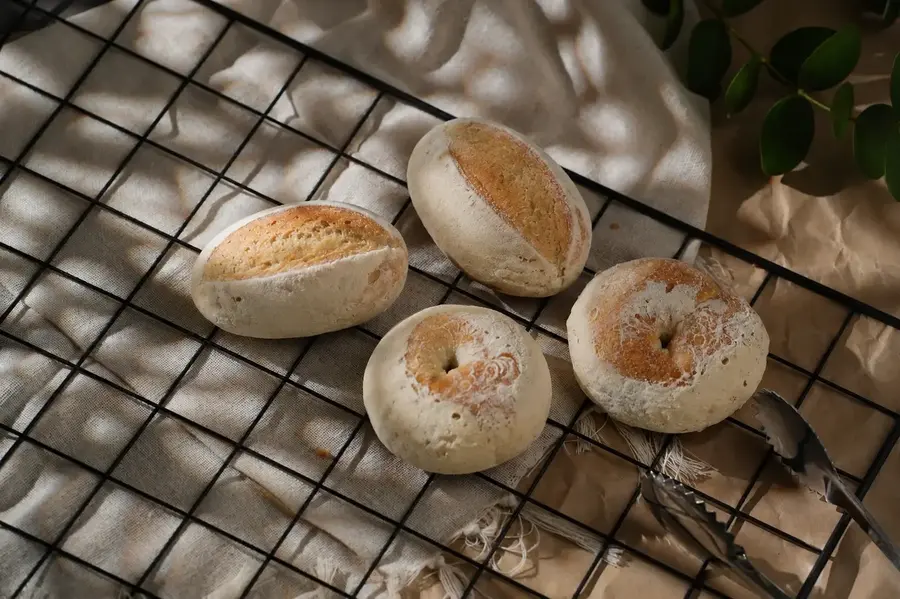 5つ星ホテルシェフも認める美味しさ!いろんな味を一通り楽しんでみたい米粉パン♬28アレルギーフリー、米粉100%、白砂糖不使用!、5つ星ホテル、老舗グランメゾン採用の味!スタッフおすすめセット♬の画像2