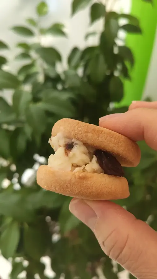 【特別セット】こだわりシュトーレンと自家製ラムレーズンバターサンドの画像6