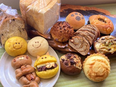 オリジナルのキャラパンが２個選べる☆米麹の酵母で作ったパンセット