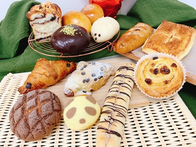 チョコレートいっぱい　甘い菓子パンセット