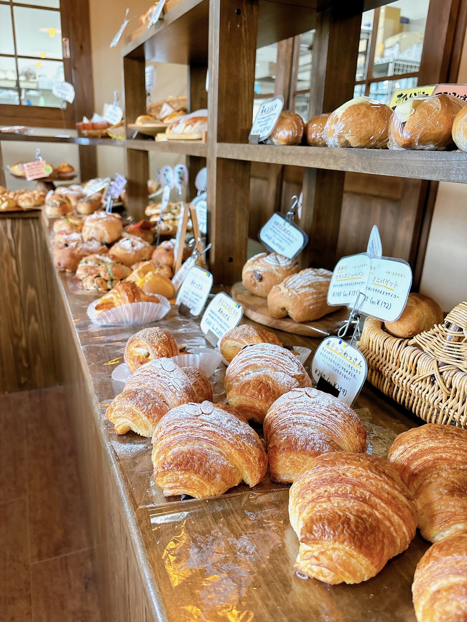 米粉ベーカリー 米粉パン屋 豆米 | パンのお取り寄せ・通販サイト「rebake（リベイク）」